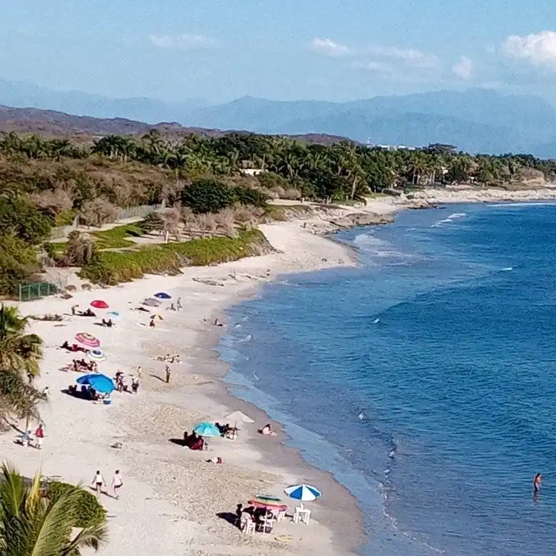 Paisaje playa Punta de Mita